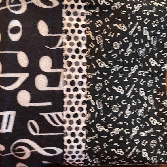 Handmade Pillowcase - Picture 2 of 2